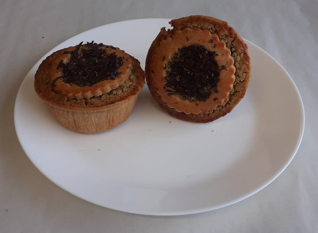 Hunters Pork Pie - Pork & Chicken Topped with Stuffing